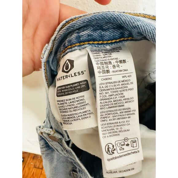 Levi's 501 Blue 100% Cotton Denim Patchwork Freehand Folk Jeans Size W 32 L 30 - Picture 13 of 16